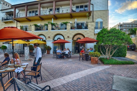 Annata Restaurant and Wine Bar header
